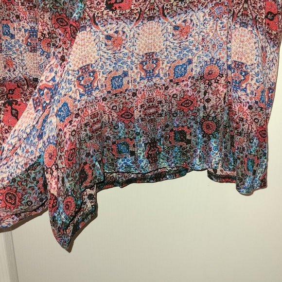 FINAL💰SALE💲- NWT Rust & Blue Crinkle Shorts - Picture 2 of 9